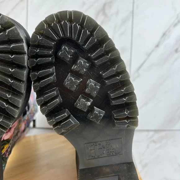 Dr. Doc Martens Jagger Wanderlust Womens Size 6 Leather 13" Platform Boots Shoes - Picture 9 of 14